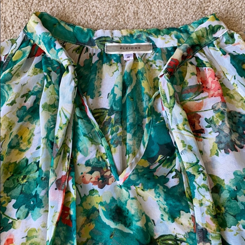 Blouse - Picture 2 of 4
